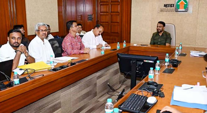 MHADA interacts with residents of Shivsrishti Heights, Wadala